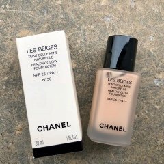 Les Beiges - Healthy Glow Foundation SPF 25