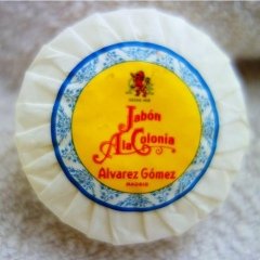 Agua de Colonia Concentrada - Jabón A la Colonia von Alvarez Gómez