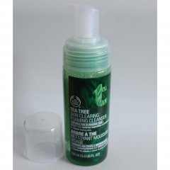 Tea Tree - Skin Clearing Foaming Cleanser