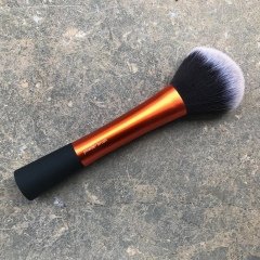 Base Powder Brush