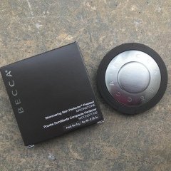 Shimmering Skin Perfector - Pressed von BECCA