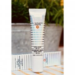 Lightful C Tinted Cream SPF 30 with Radiance Booster