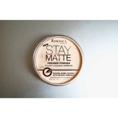 Stay Matte Pressed Powder von Rimmel