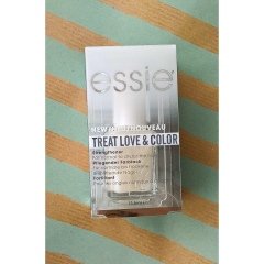 Treat Love & Color Pflegender Farblack von essie