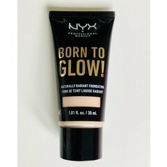 Born To Glow - Naturally Radiant Foundation