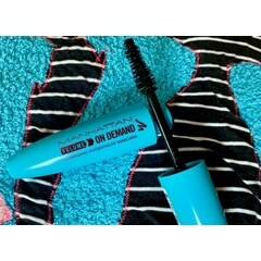 Volume On Demand Waterproof Mascara