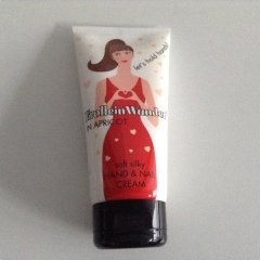 Frollein Wunder Hand & Nail Cream Apricot