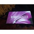 Textured Shadows Palette - i got you edition von Beauty Glazed