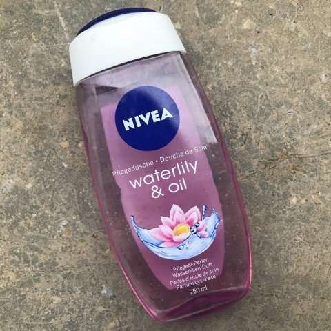 Pflegedusche - Waterlily & Oil von Nivea