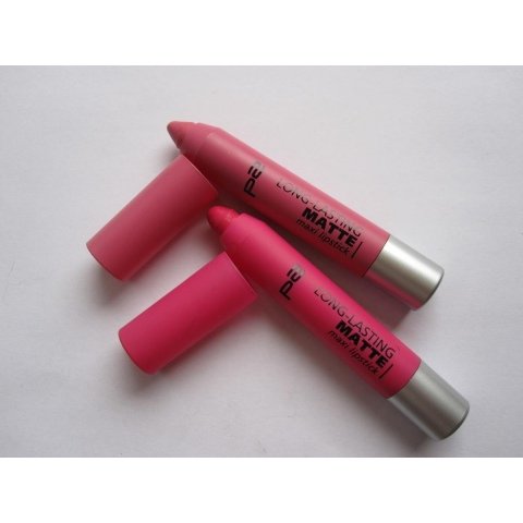 Long-Lasting Matte maxi lipstick von p2 Cosmetics