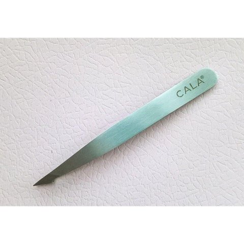 Slant / Point Tip Tweezers von Cala Beauty Products