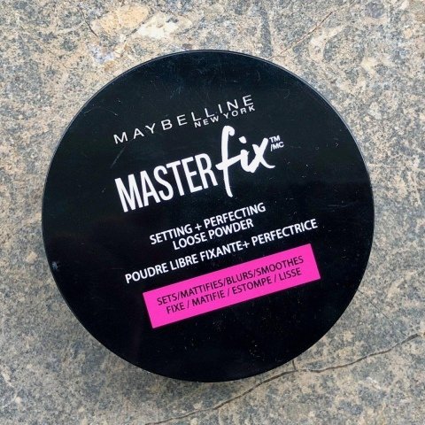 MASTERfix Setting + Perfecting Loose Powder von Maybelline