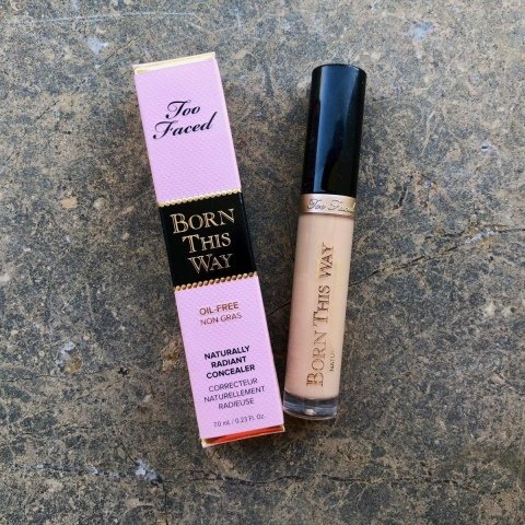 Born This Way - Naturally Radiant Concealer von Too Faced