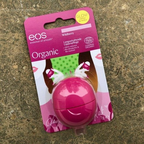 Organic Lip Balm - Wildberry von eos