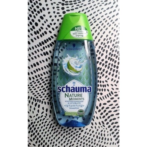 Schauma - Nature Moments - Kokosnusswasser & Lotusblüte Shampoo von Schwarzkopf