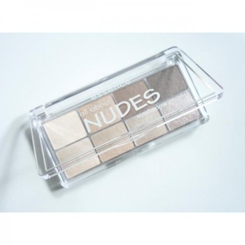all about - Nude eyeshadow von essence