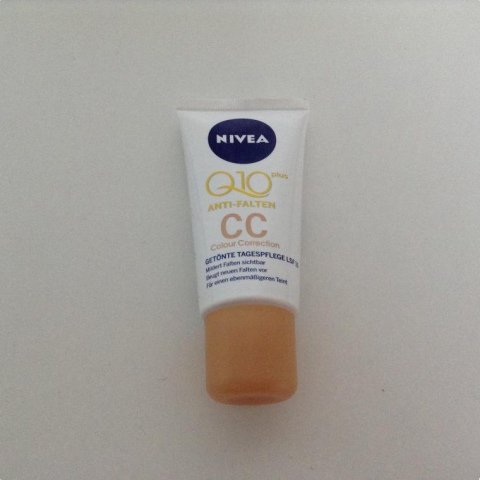 Q10 plus Anti-Falten - CC Cream von Nivea