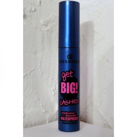 Get Big! Lashes - Volume Boost Waterproof Mascara von essence