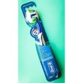 Complete 5 Reinigungszonen Zahnbürste von Oral B